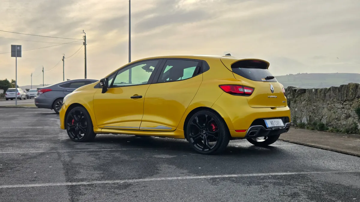 Clio RS Turbo - Image 2