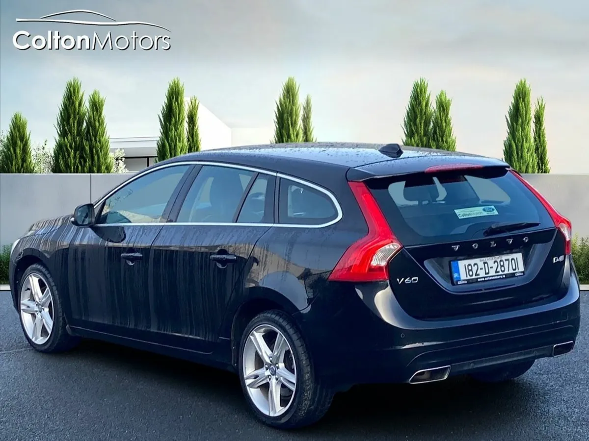 Volvo V60 D2 SE Geartronic 120Hp - Image 3