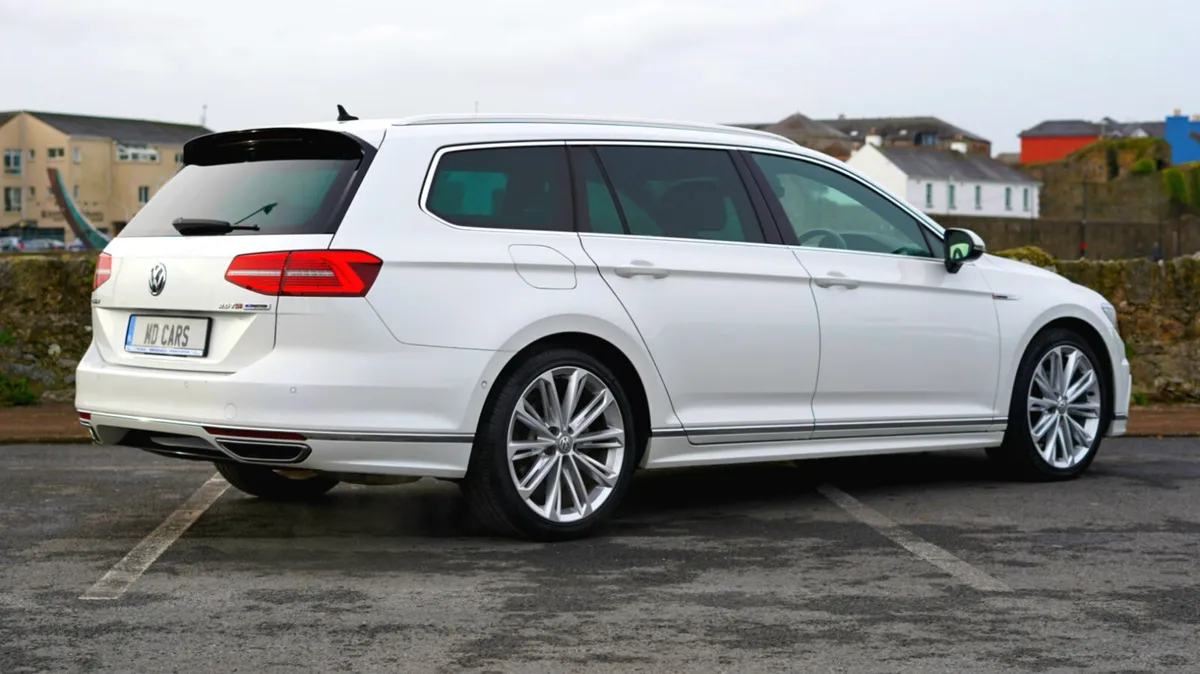 Passat wagon R line - Image 3