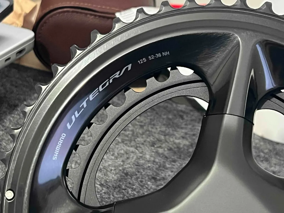 Shimano Ultegra crankset 170mm 52-36 - Image 1