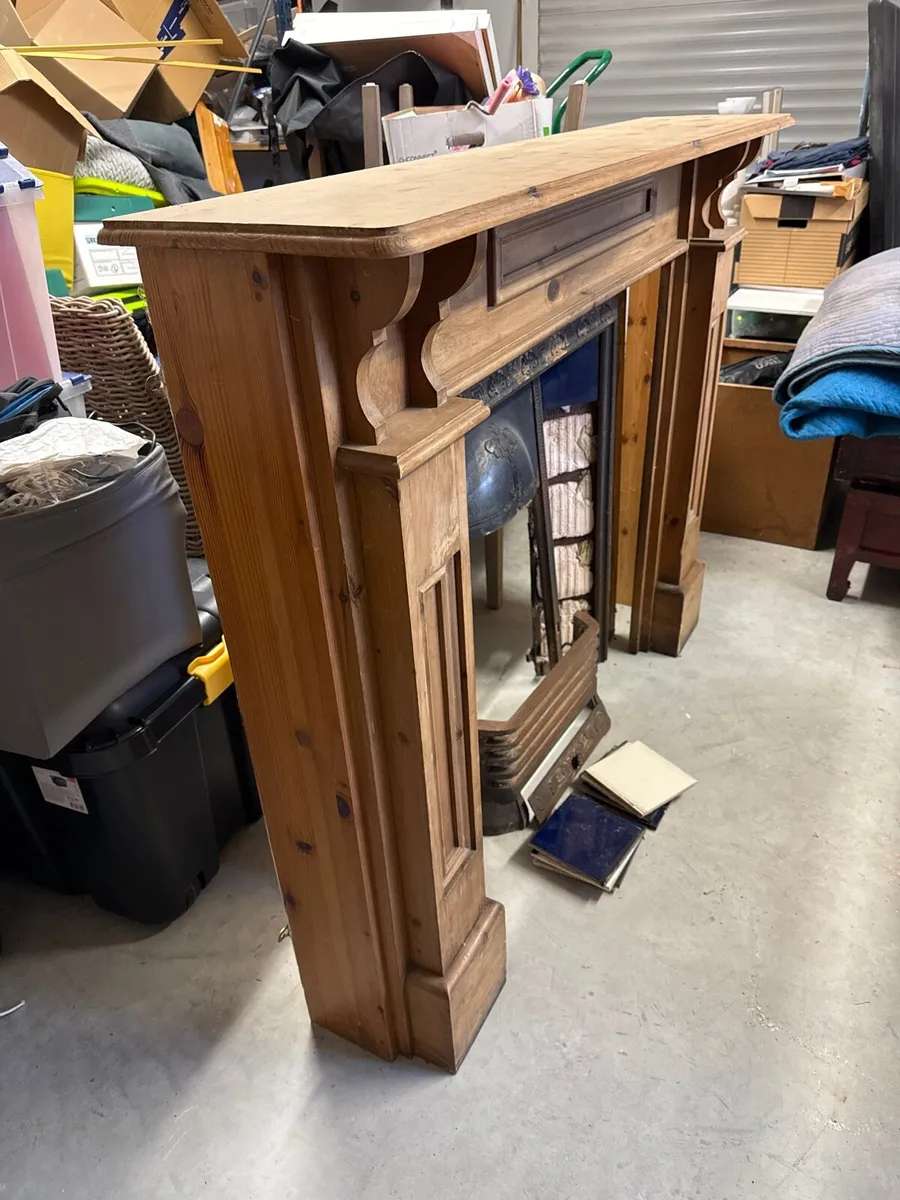 Complete fireplace - Image 2