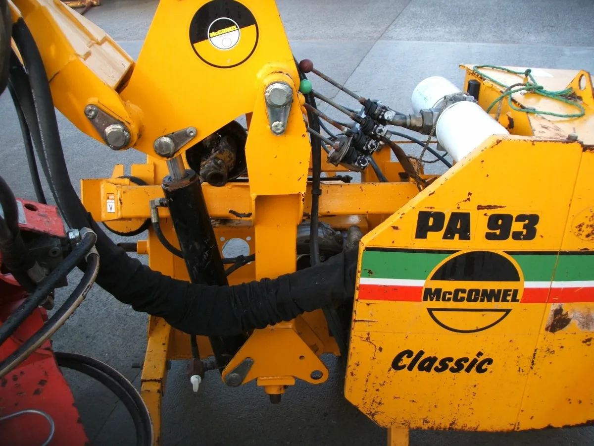 McConnel PA93 classic hedge cutter - Image 3