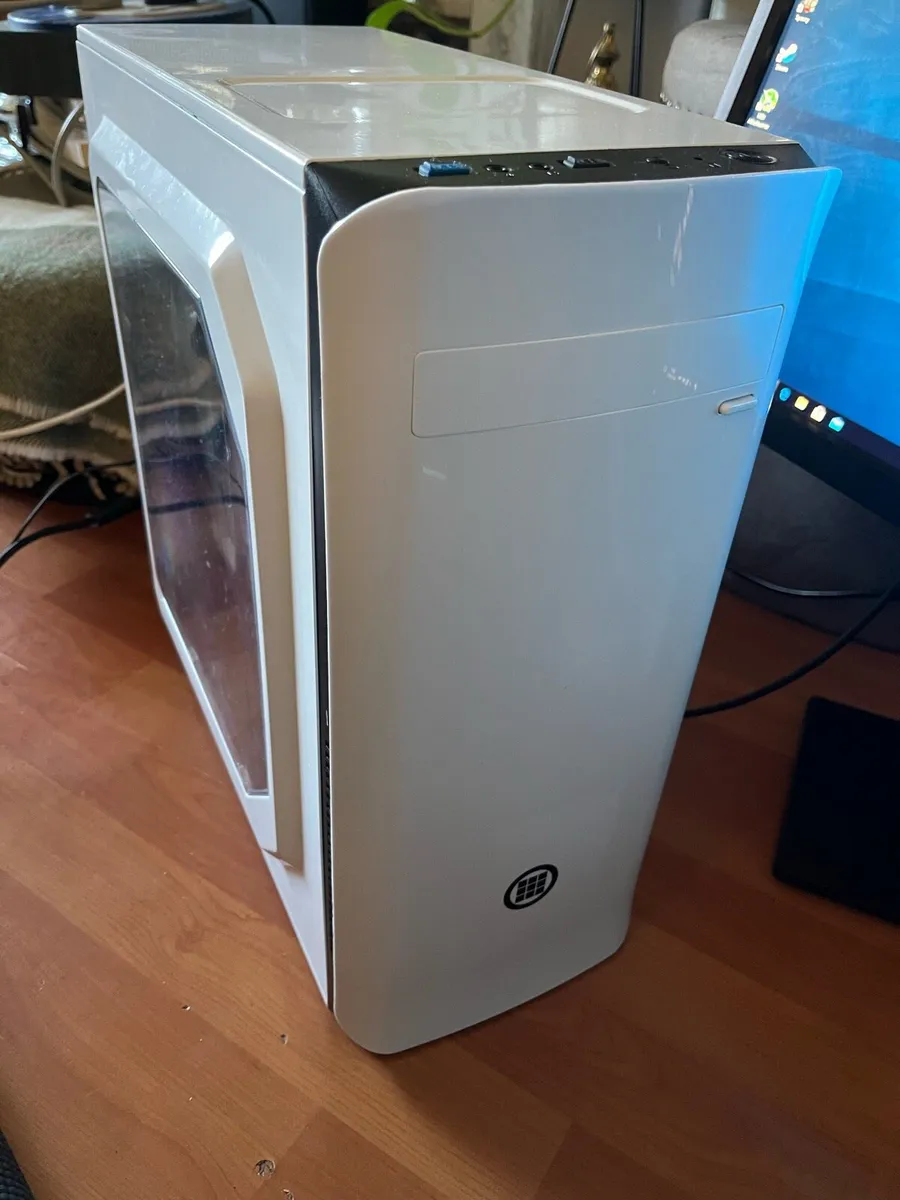 Gaming pc for 270 - Image 1