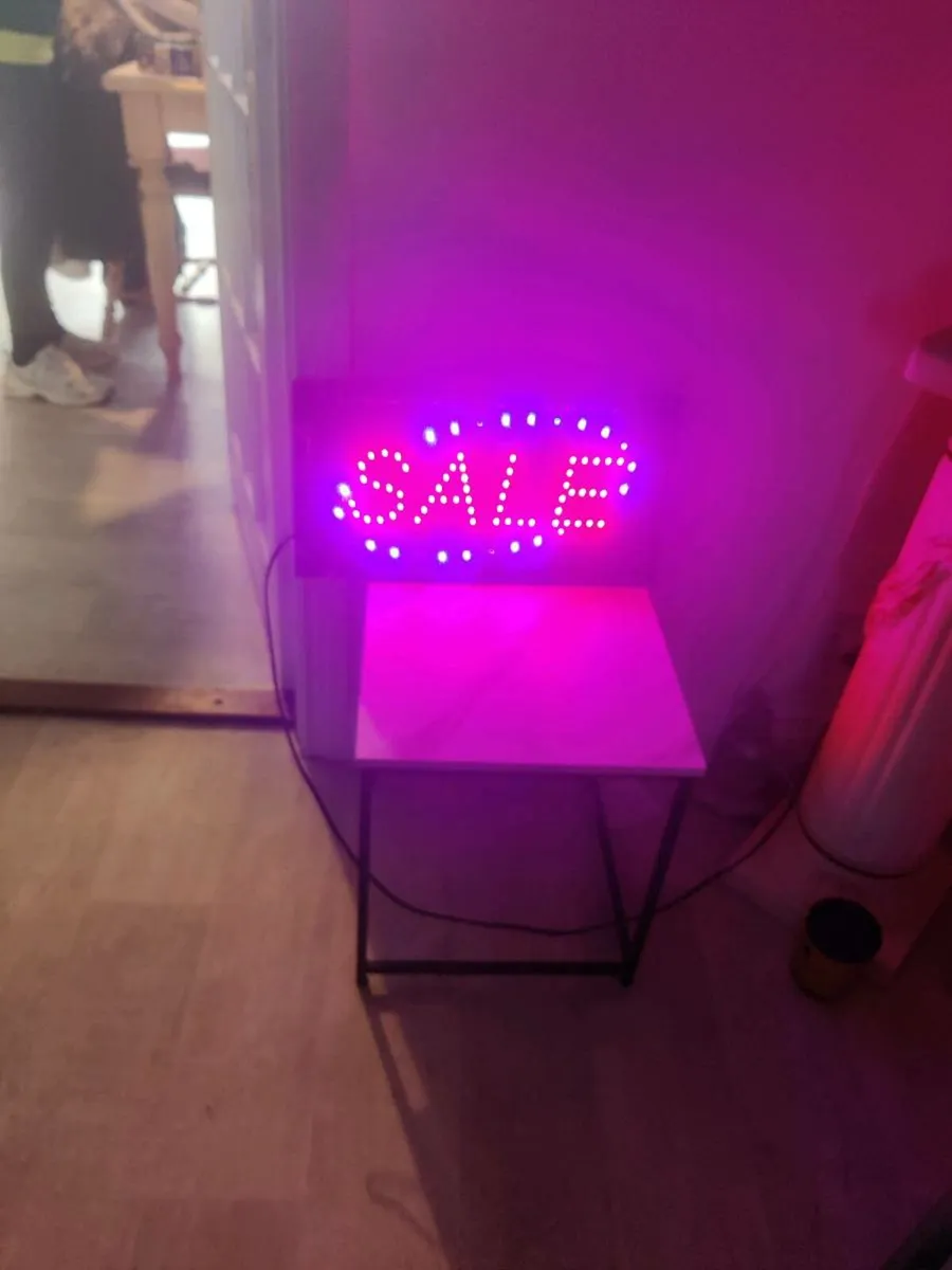 Led light advertising sign - Image 1