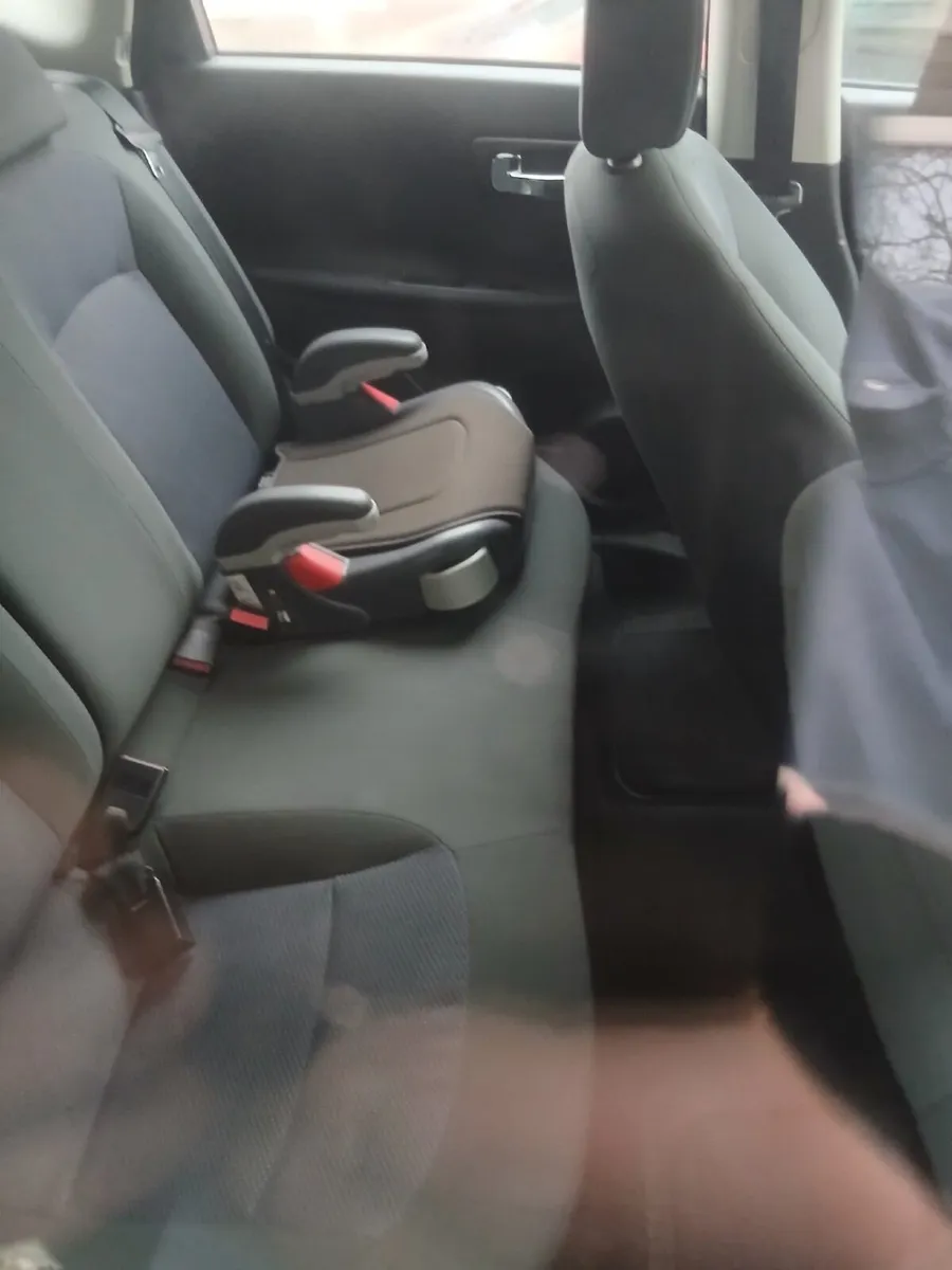 Nissan Qashqai 2012 - Image 4