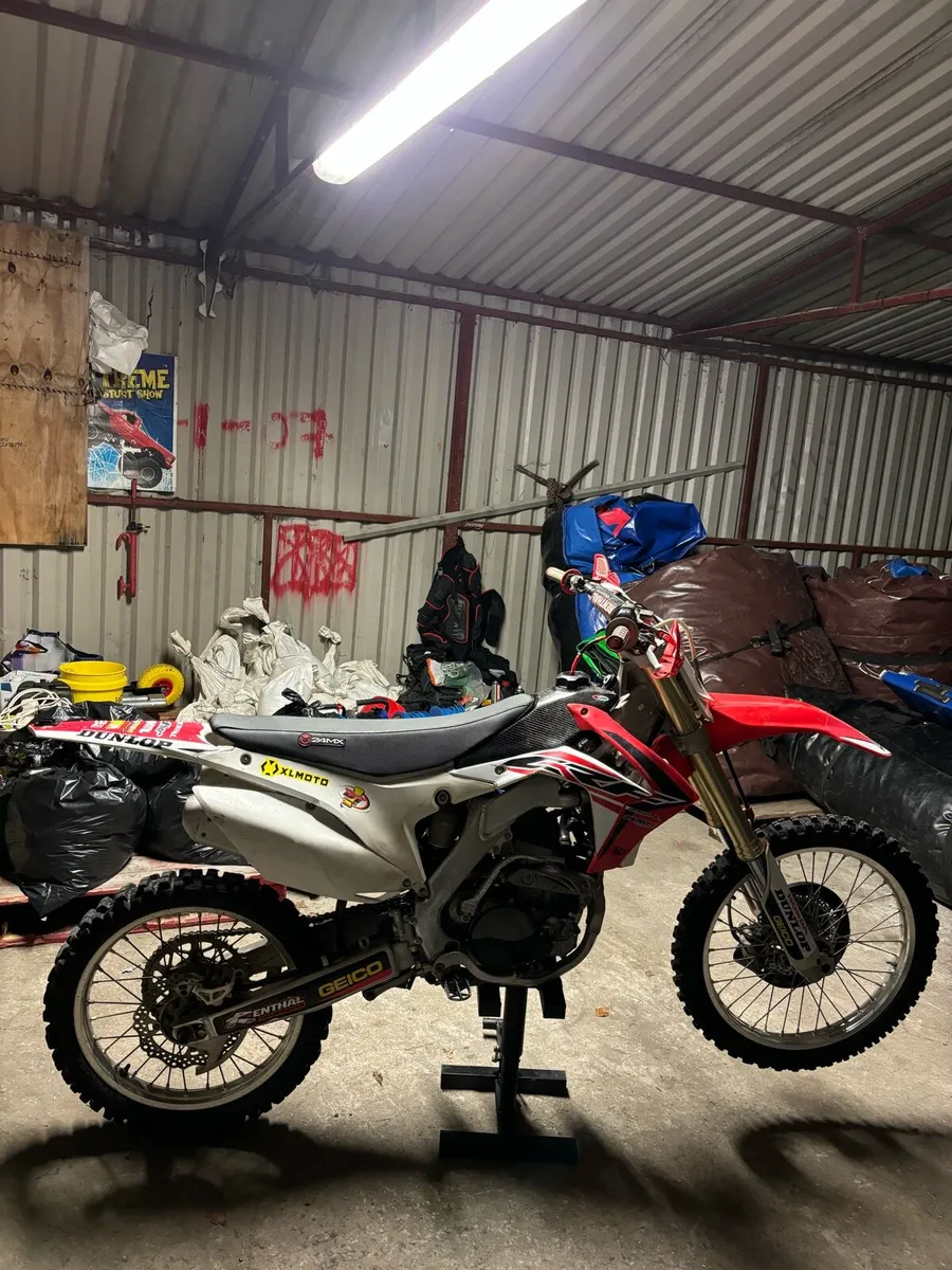 Honda CRF 250 - Image 1