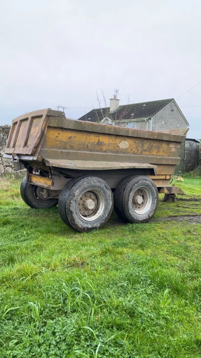 14 tonne dumper - Image 4