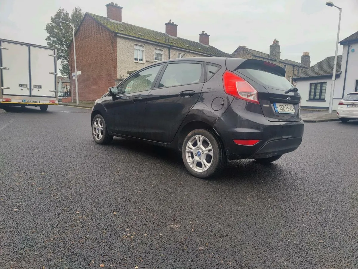Ford Fiesta 132 - Image 2