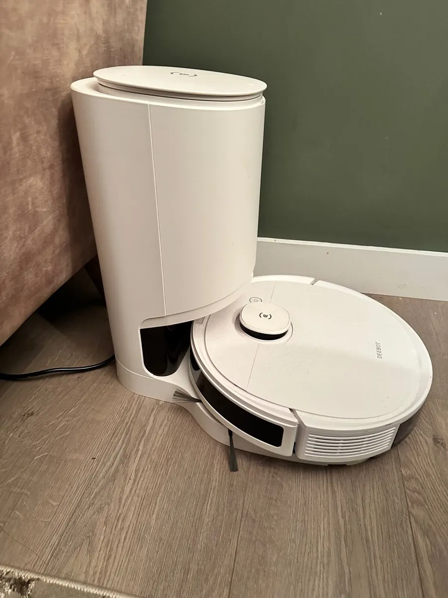 Ecovacs Deebot N8+ Pro Robot Vacuum Mop - Mint - Image 1