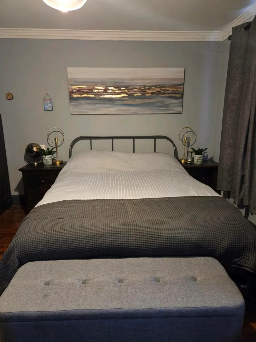 Bed Kingsize - Image 1