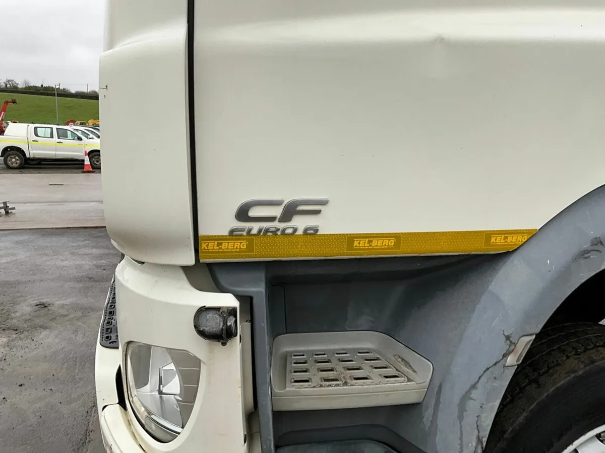 DAF CF440 EURO 6 8X4 32 TON GRAB LORRY - Image 4