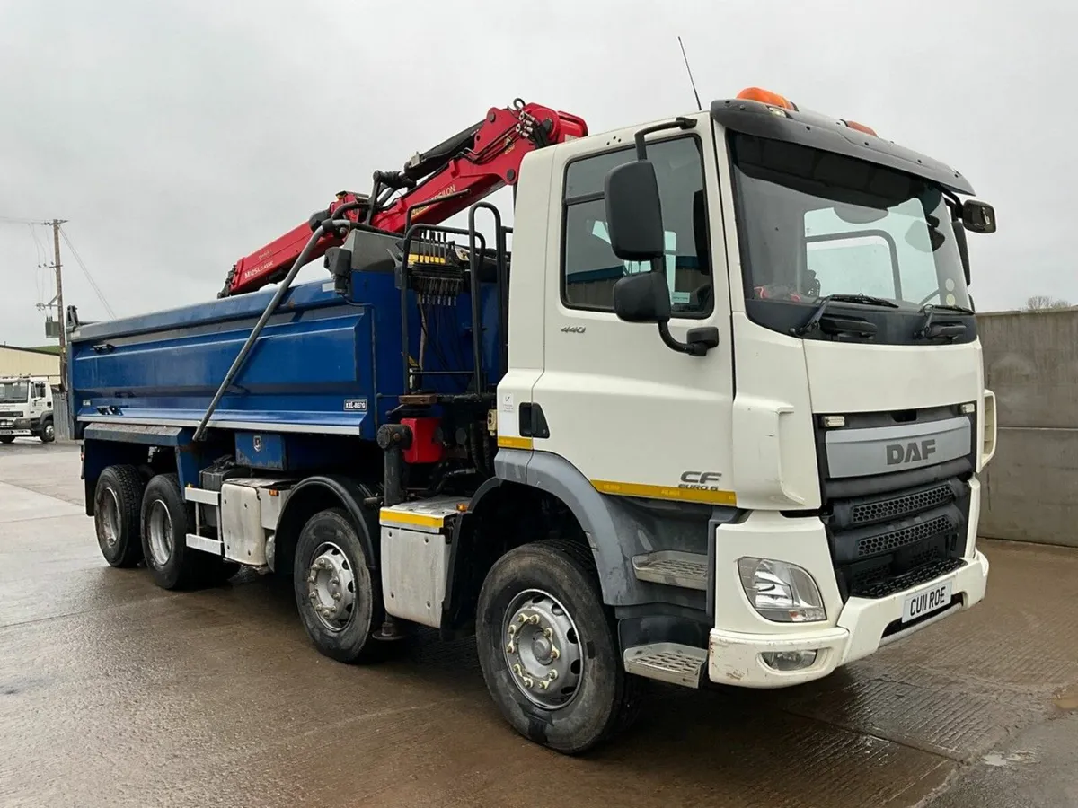 DAF CF440 EURO 6 8X4 32 TON GRAB LORRY - Image 1