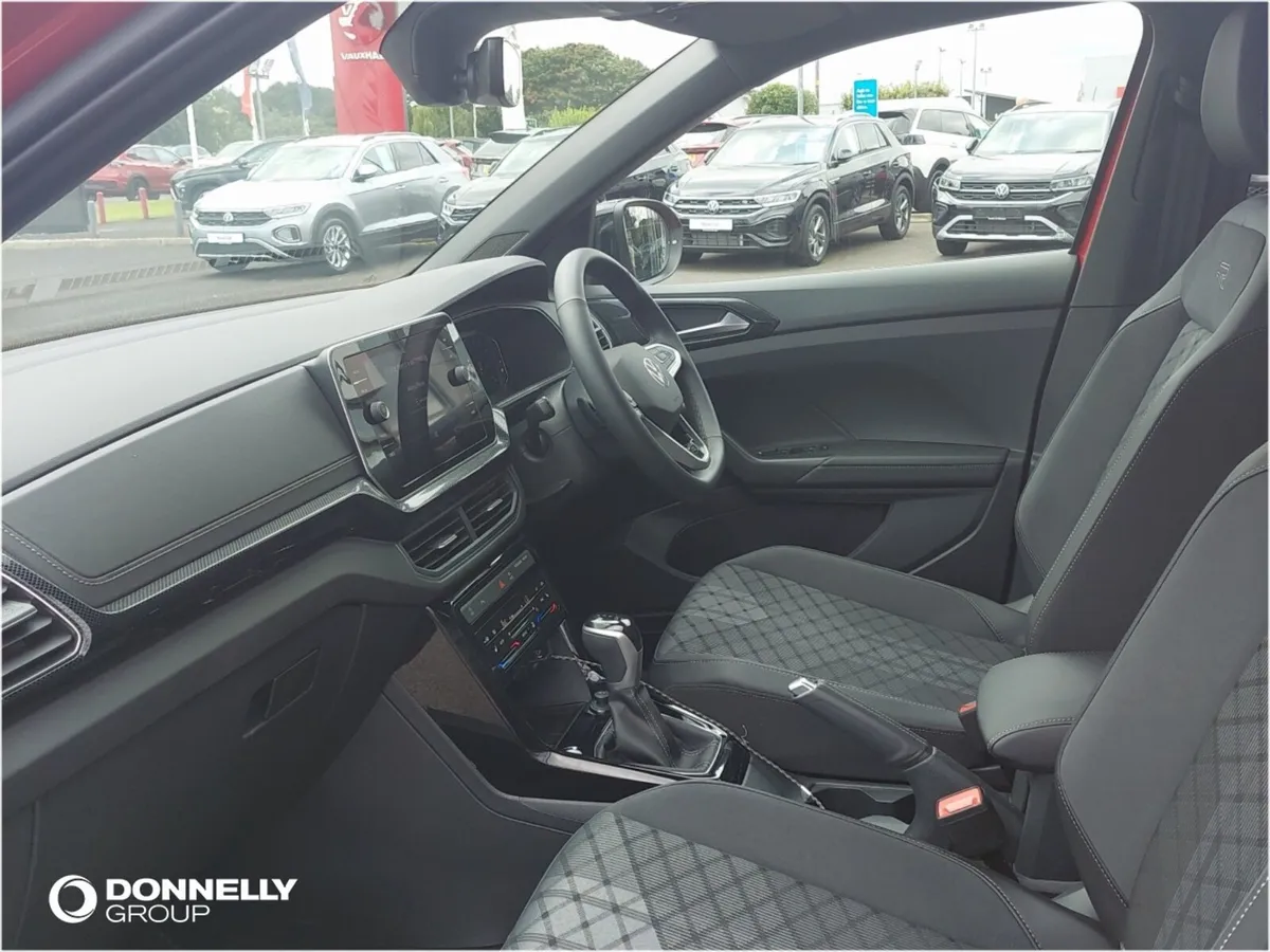 Volkswagen T-cross Estate Black Edition - Image 2