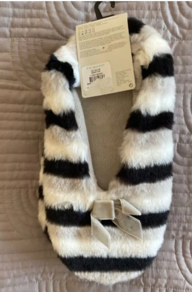 BNWT Penneys Slipper Socks - Size 6-8UK - Image 2