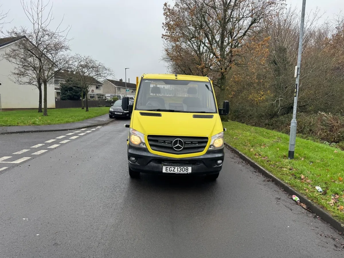 2017 Mercedes-Benz 3.0 v6 sprinter 519cdi - Image 2