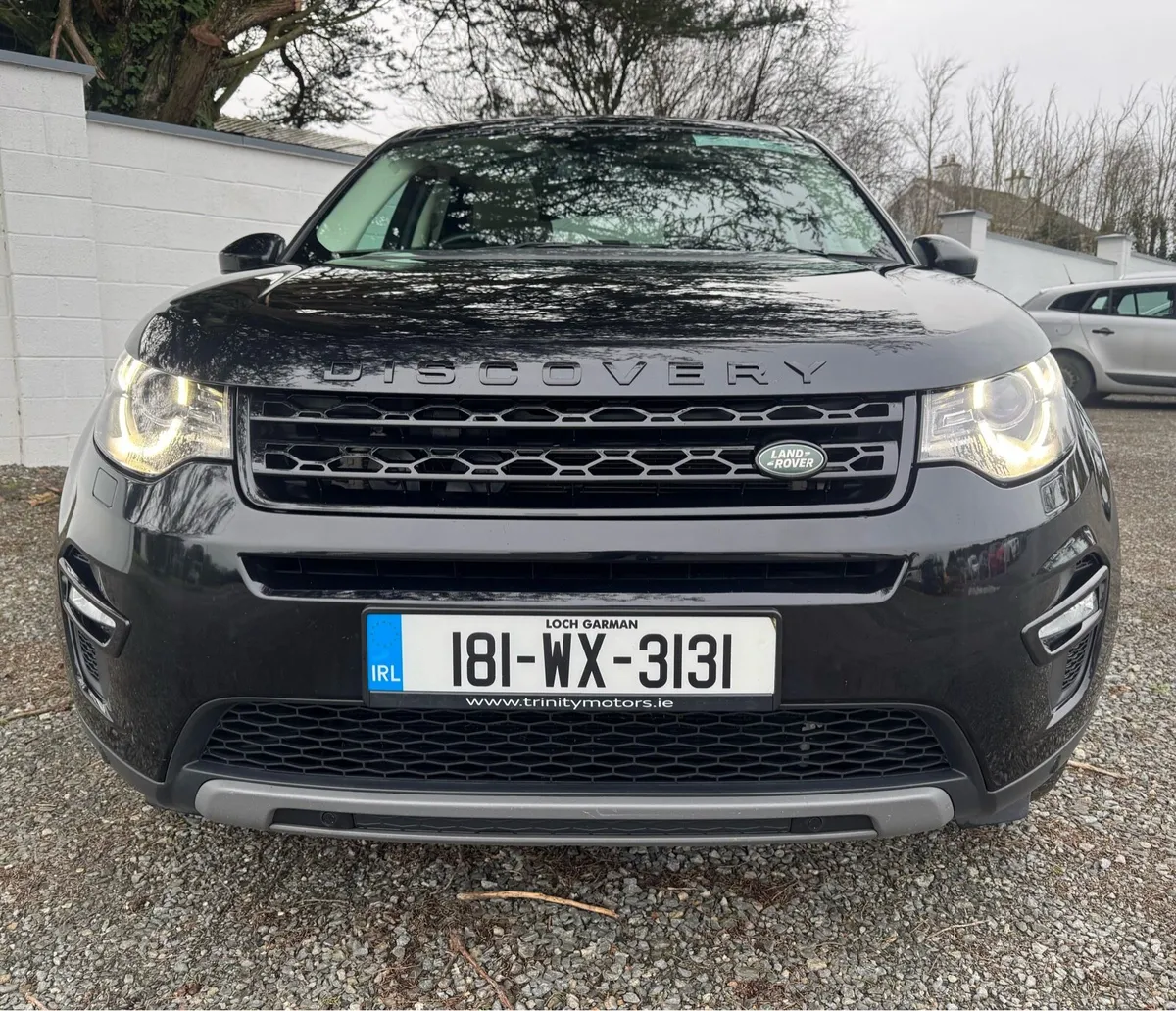 2018 Land Rover Discovery Sport - Image 2