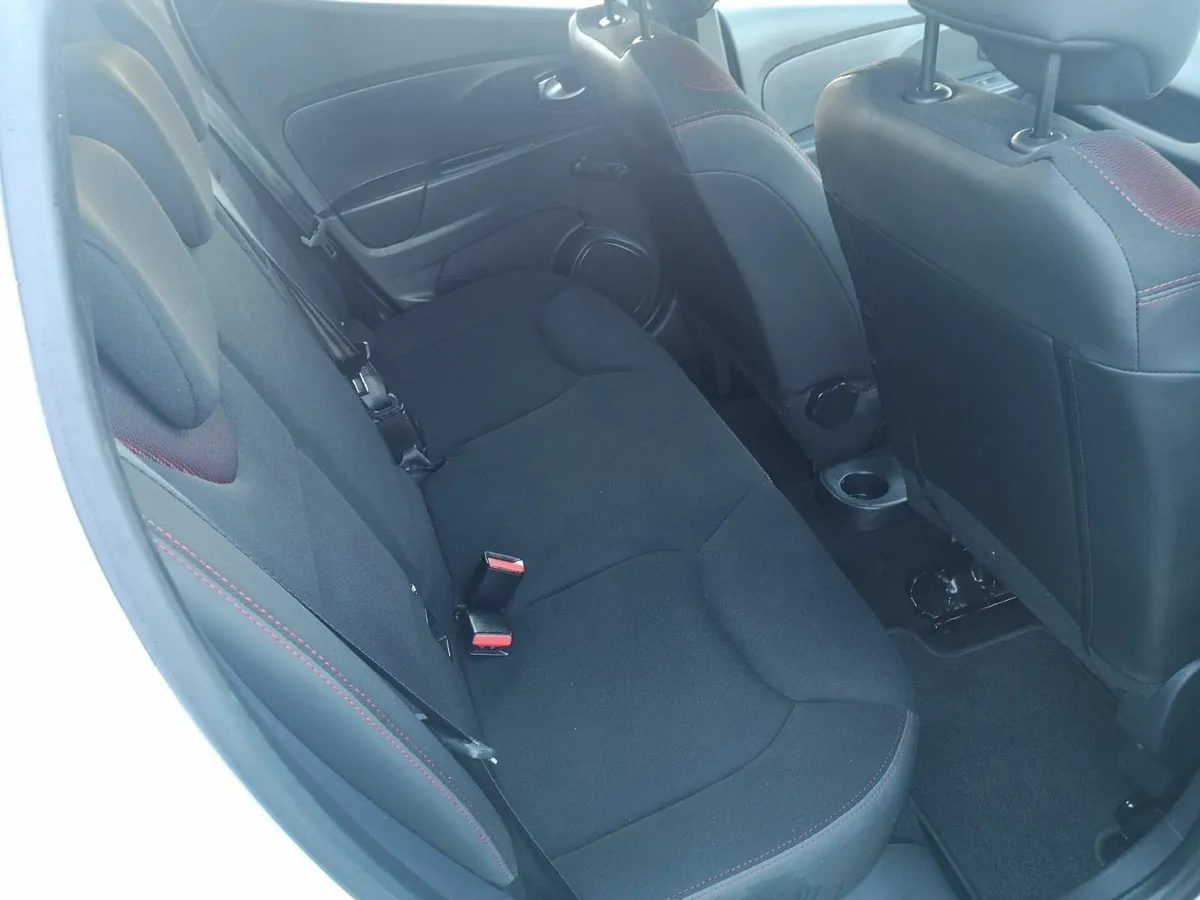 Renault Clio 2017 - Image 3