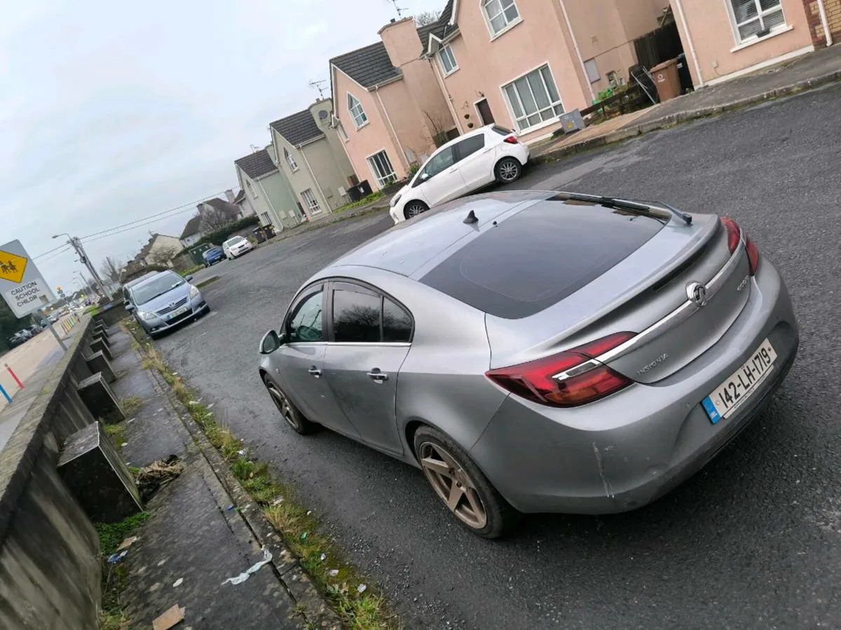 Insignia - Punctured Tyre - NO OFFERS - Image 2