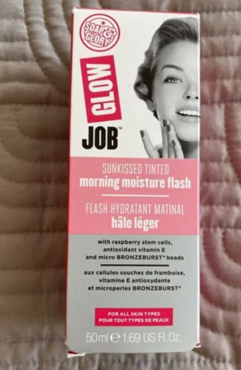 BNWT Soap and Glory - Skin Glow - Image 1