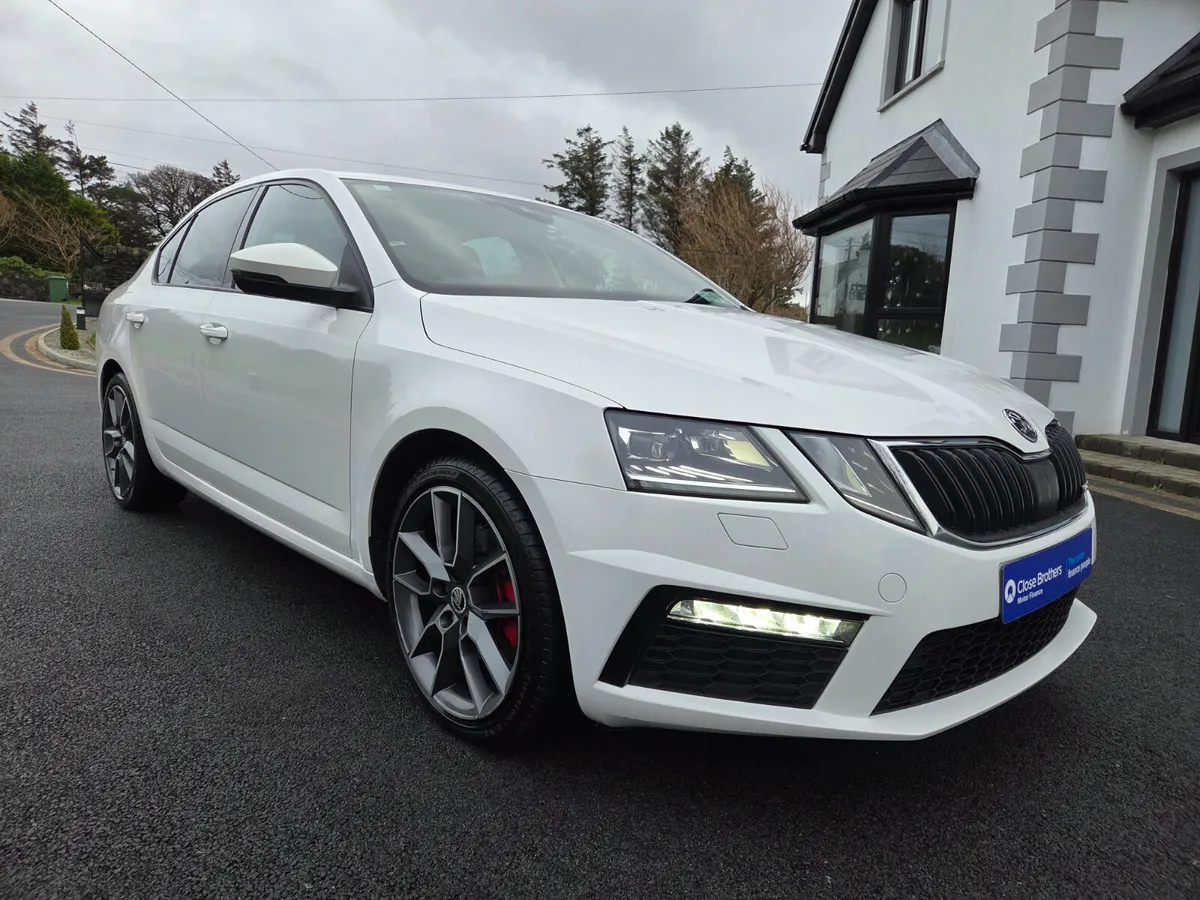 2017 172 SKODA OCTAVIA 2.0 TDI 184BHP VRS - Image 1