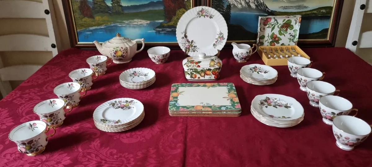 47 Pc. Royal Imperial England Tea Set Collection - Image 3