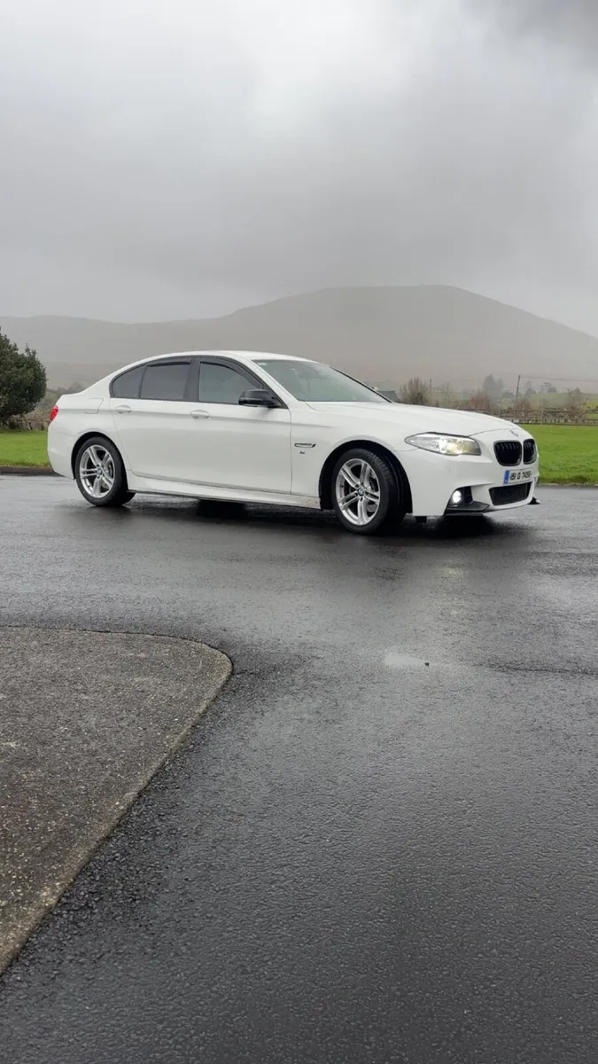BMW 5-Series 2015 - Image 3