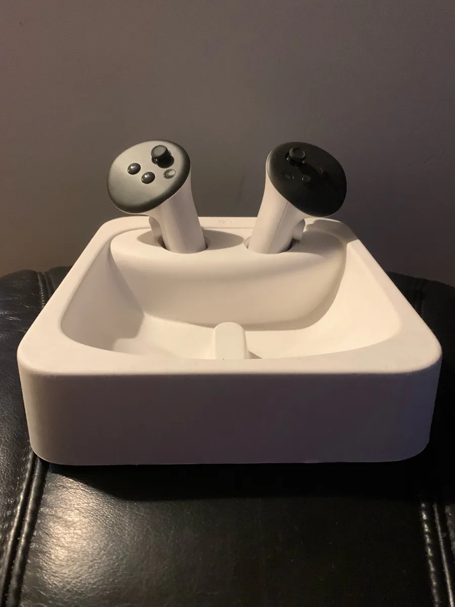 Meta Quest 3s (Rarely Used) - Image 2