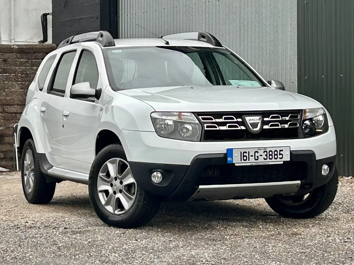 Dacia Duster 2016 one owner from new immaculate - Image 1
