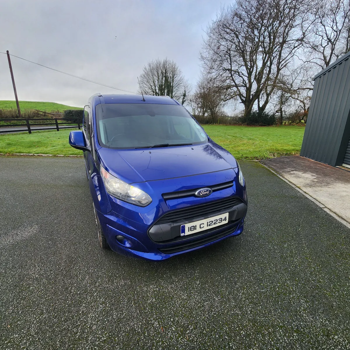 2018 Ford Transit Connect Limited - Image 2