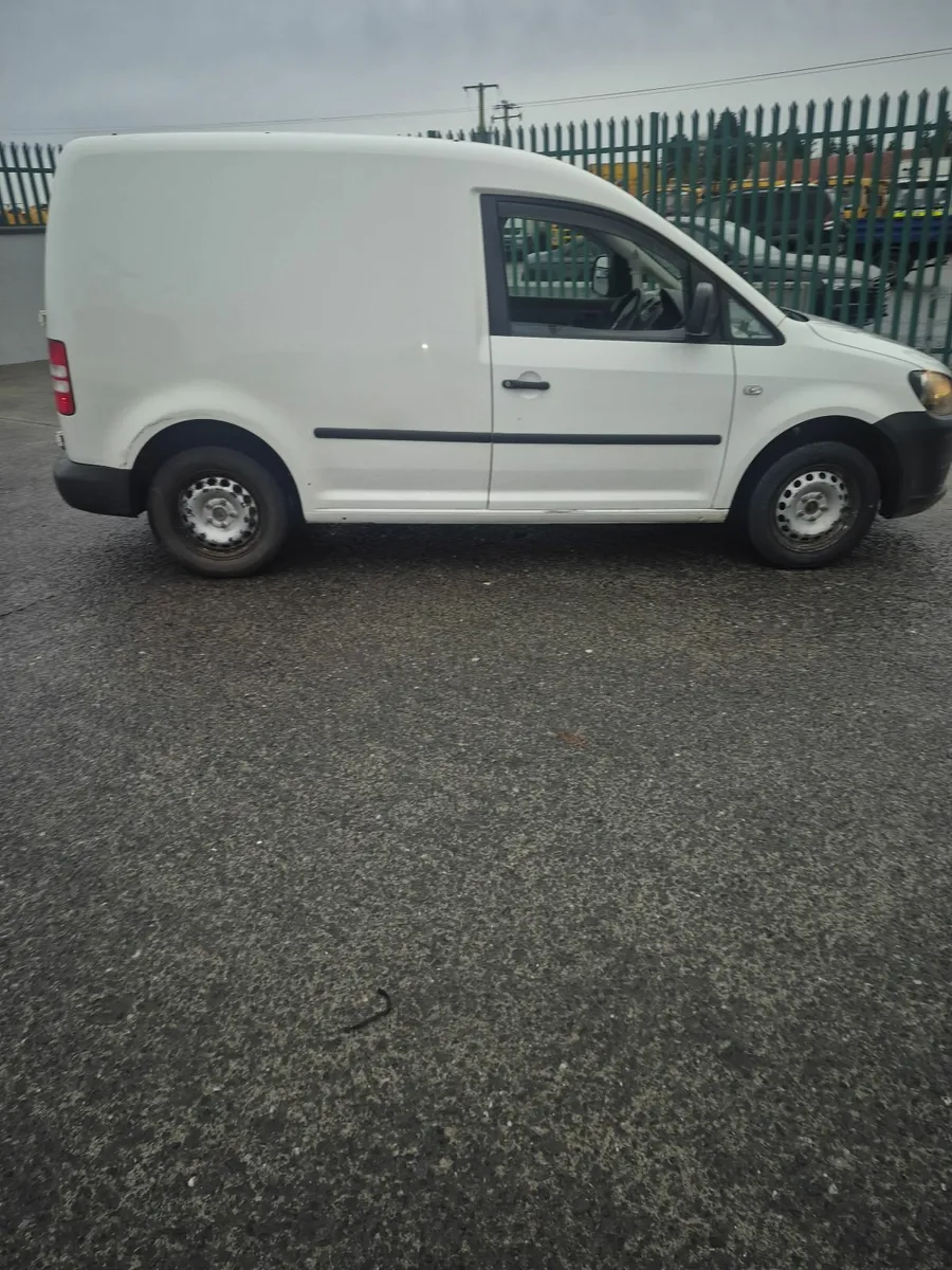 Volkswagen Caddy 2012 - Image 1