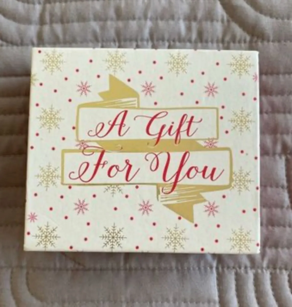Christmas gift box - Image 1