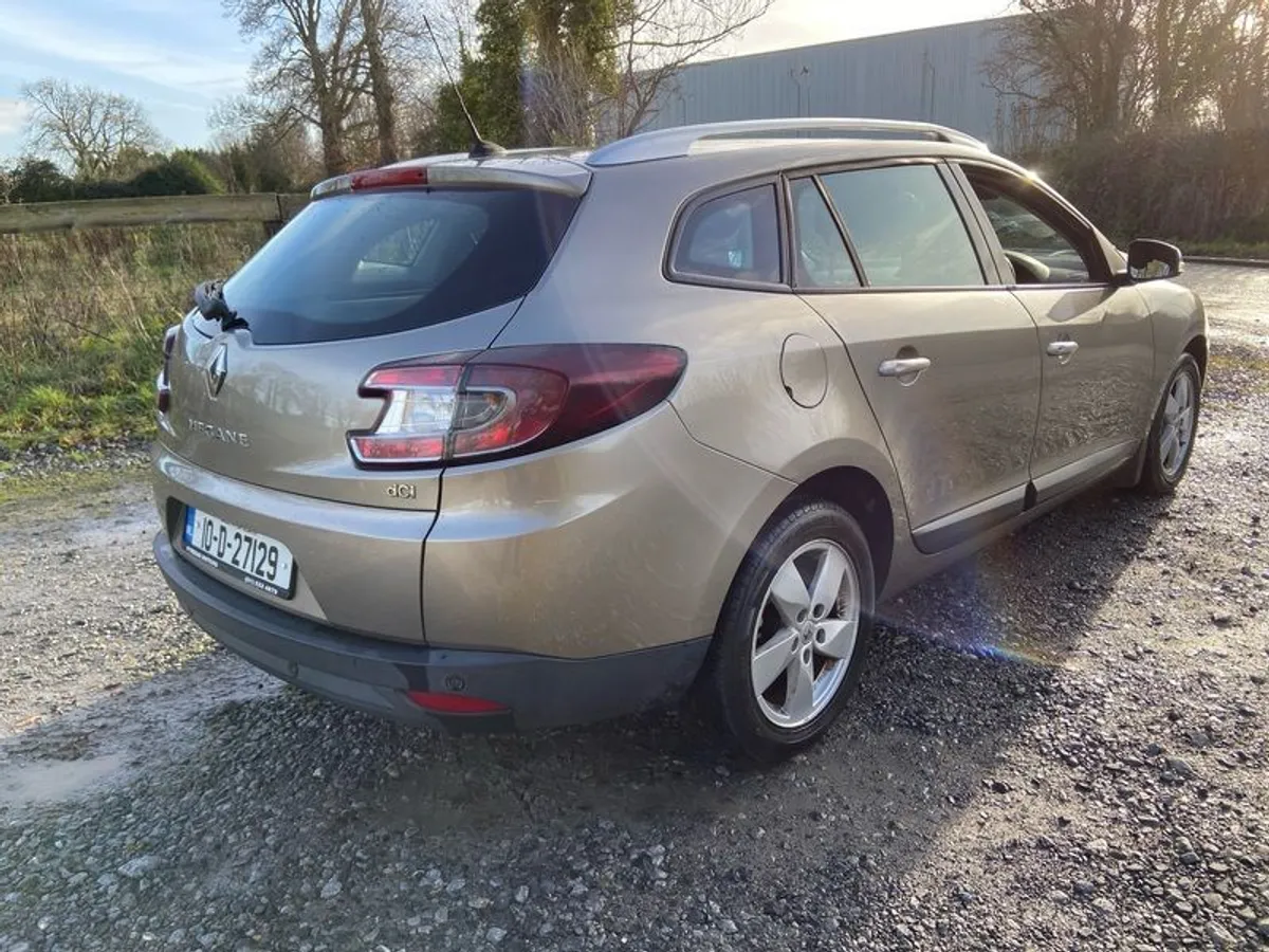 2010 Renault Megane 1.5DCI Estate TomTom - Image 4
