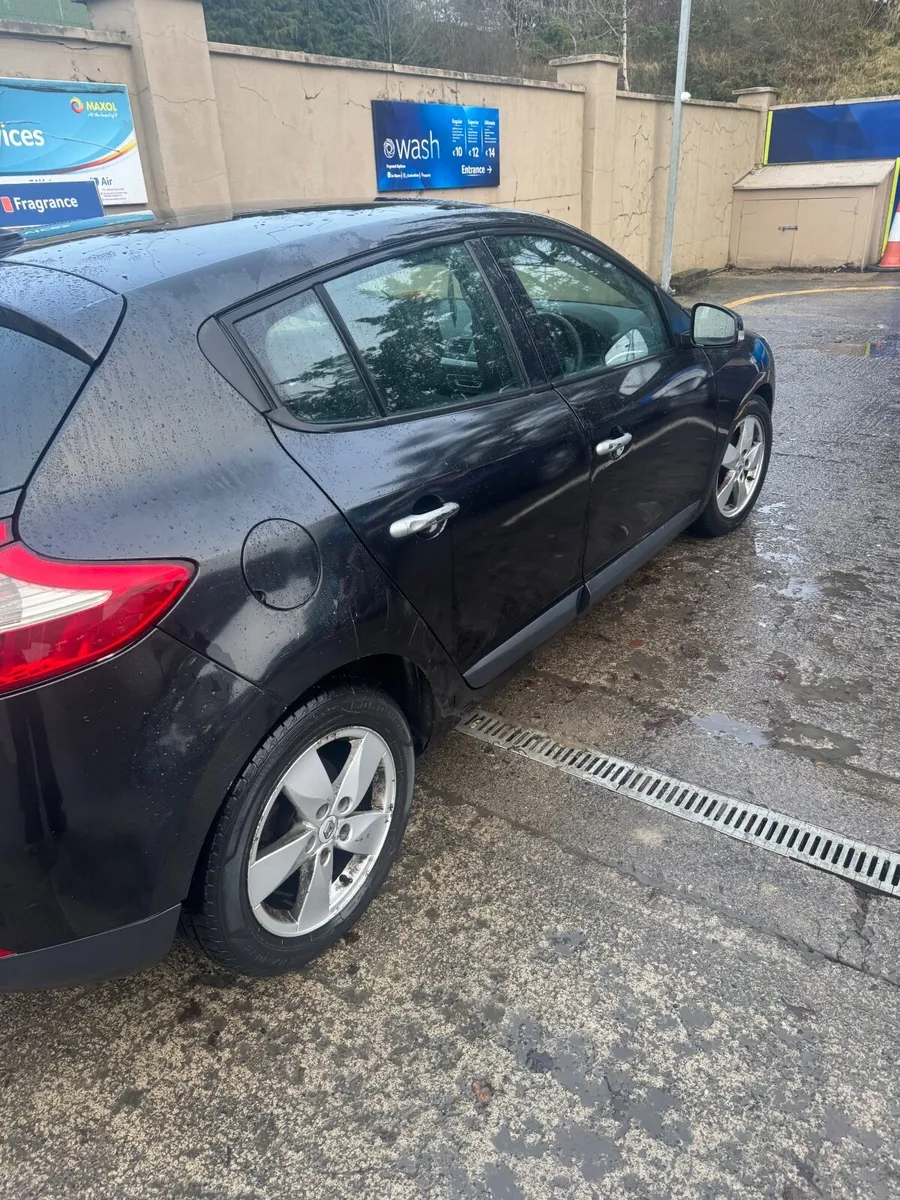 Renault Megane 2010 - Image 4