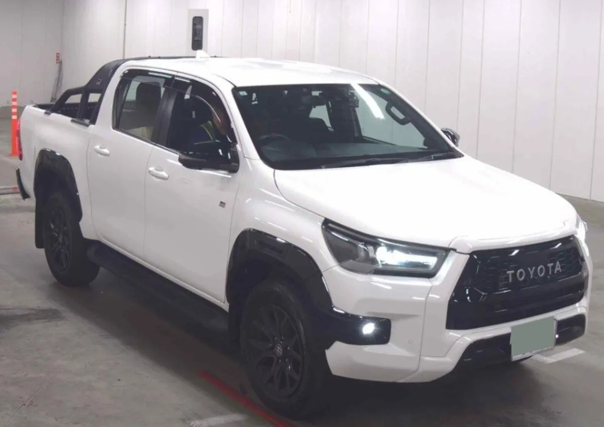 2022 Toyota Hilux Auto GR 2.4 Diesel - Image 1