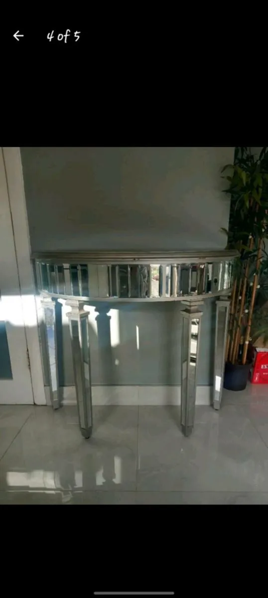 Lovely Glass Hall Locker - Image 3