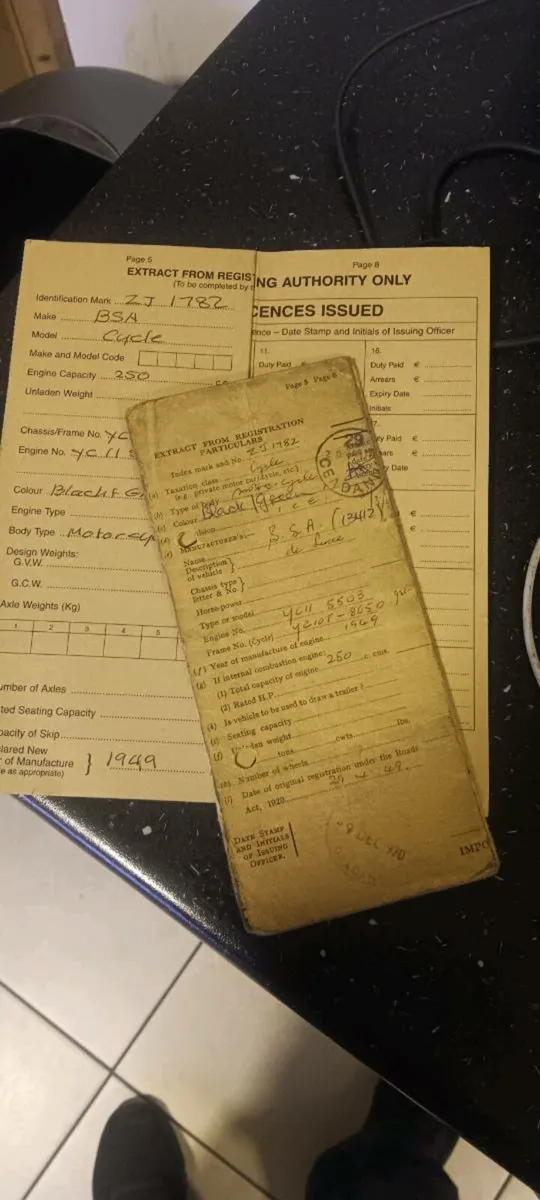 Motorcycle - Image 4