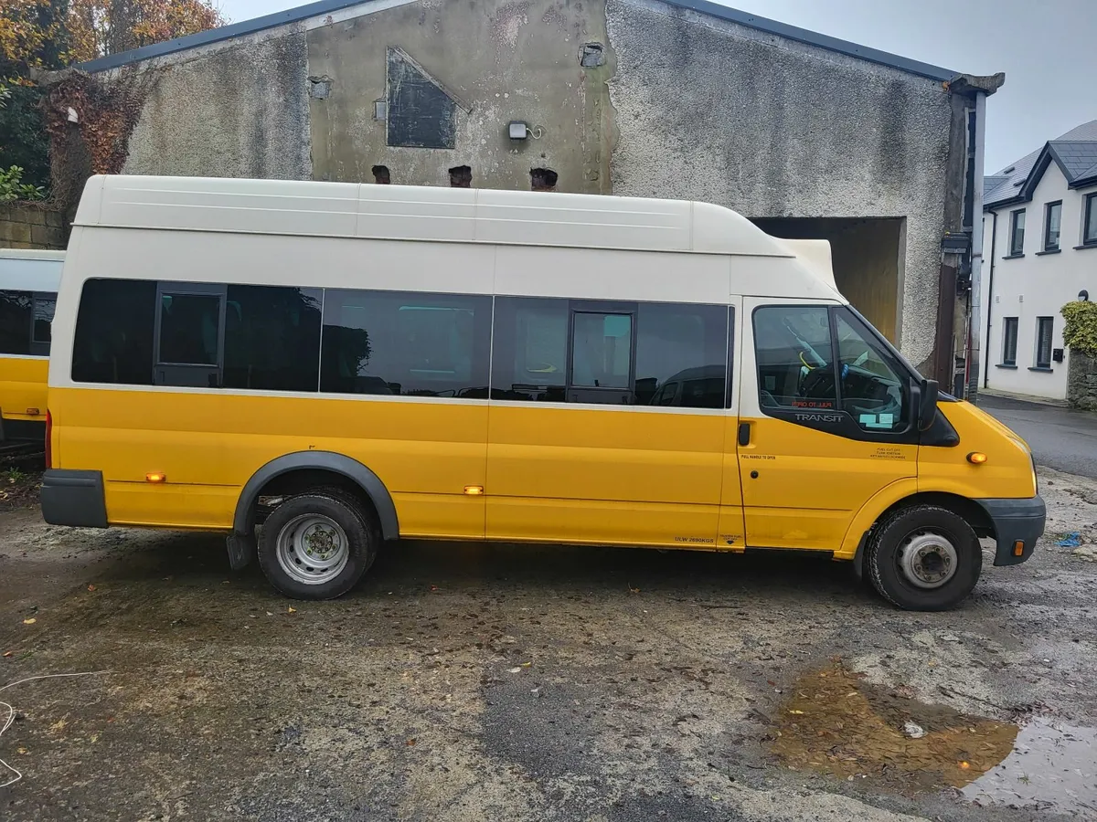 Ford Transit 2010 - Image 1