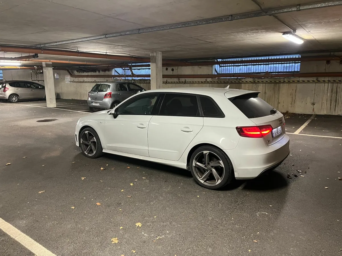 Audi A3 S-Line Black Edition - Image 4