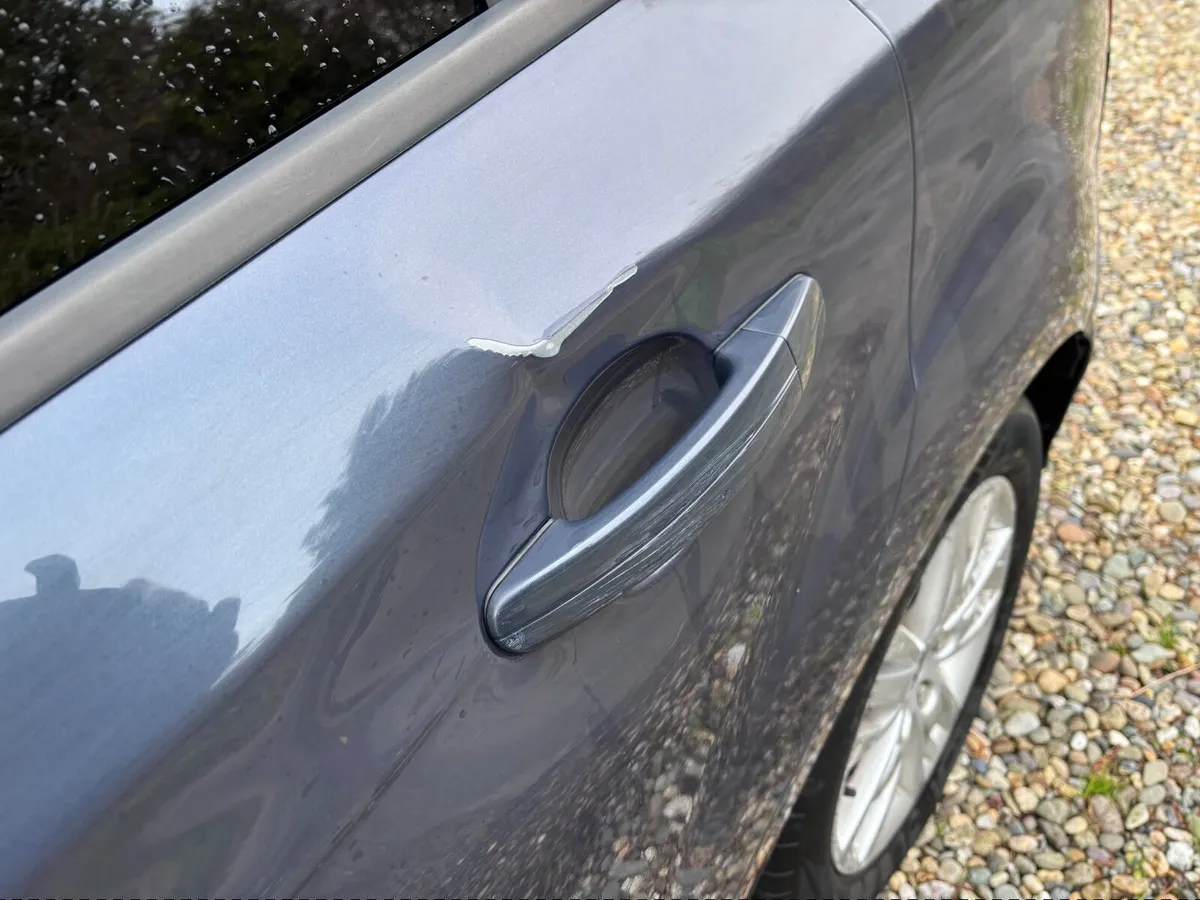 Ford Focus 2013 - Image 2