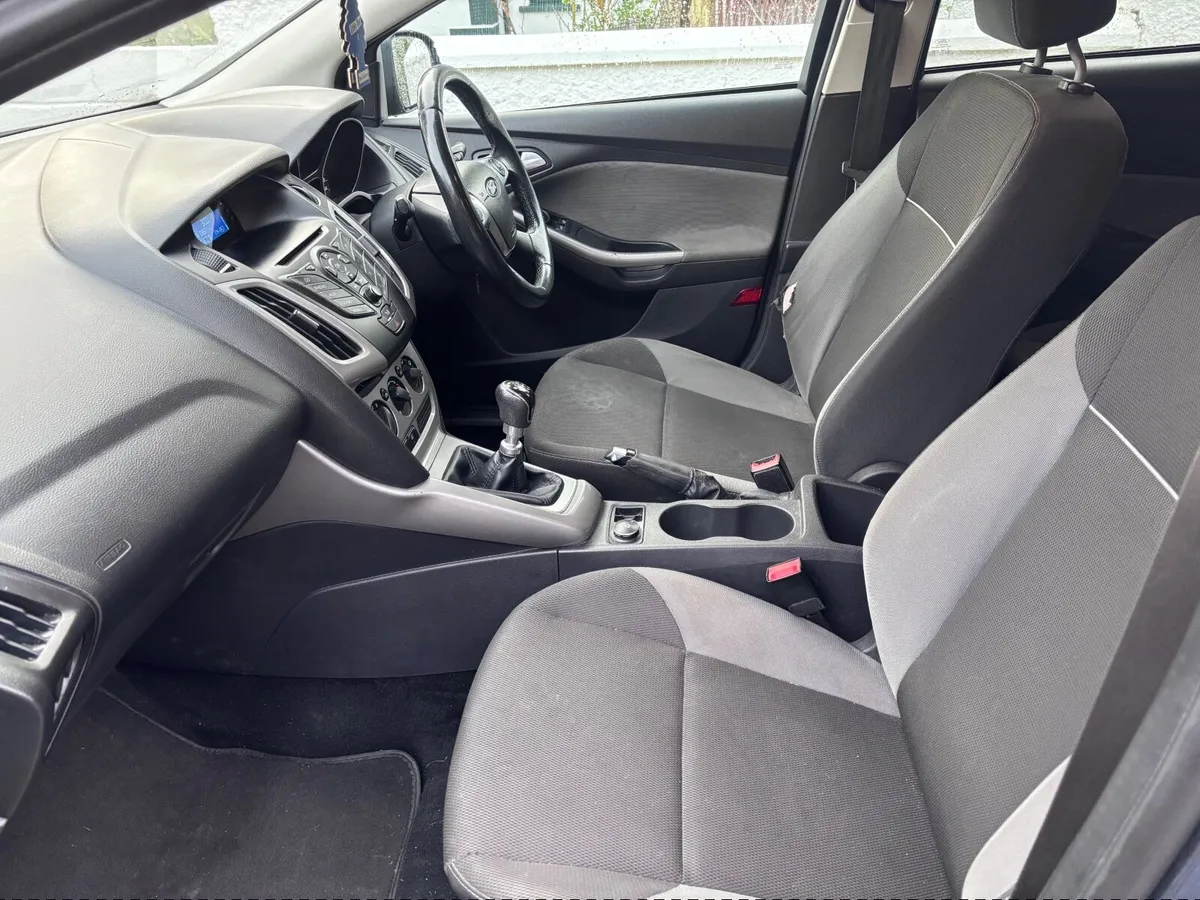Ford Focus 2013 - Image 4