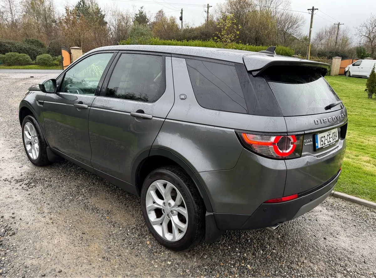 Land Rover Discovery Sport - Image 4