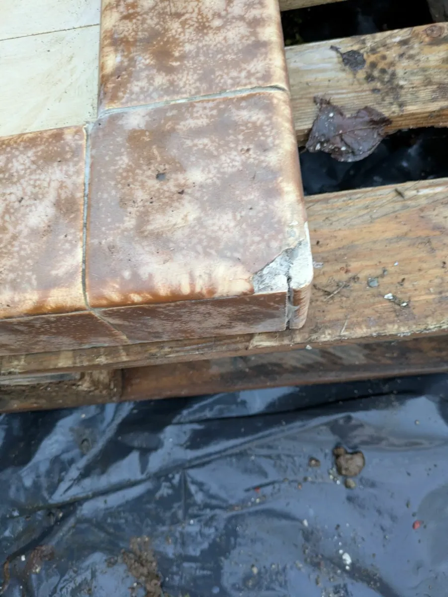 Vintage 1930s-Style Tiled Fireplace and Hearth - Image 3