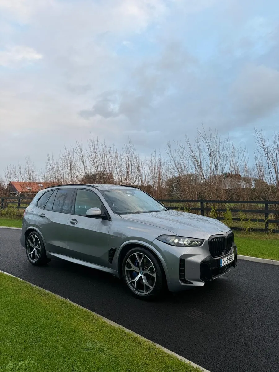 2024 BMW X5 XDRIVE 50E M SPORT PRO *PAN ROOF - Image 2