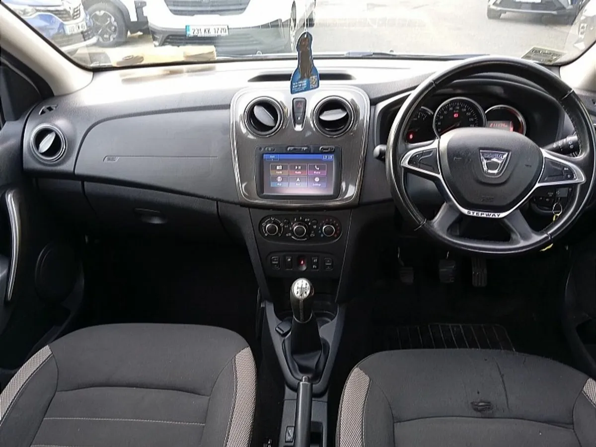 Dacia Sandero Stepway 1.5 dCi 90 STEPWAY SIGNATURE - Image 3