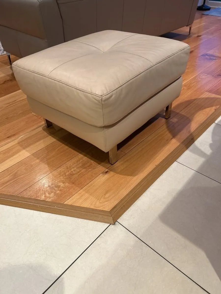 foot stool - Image 1
