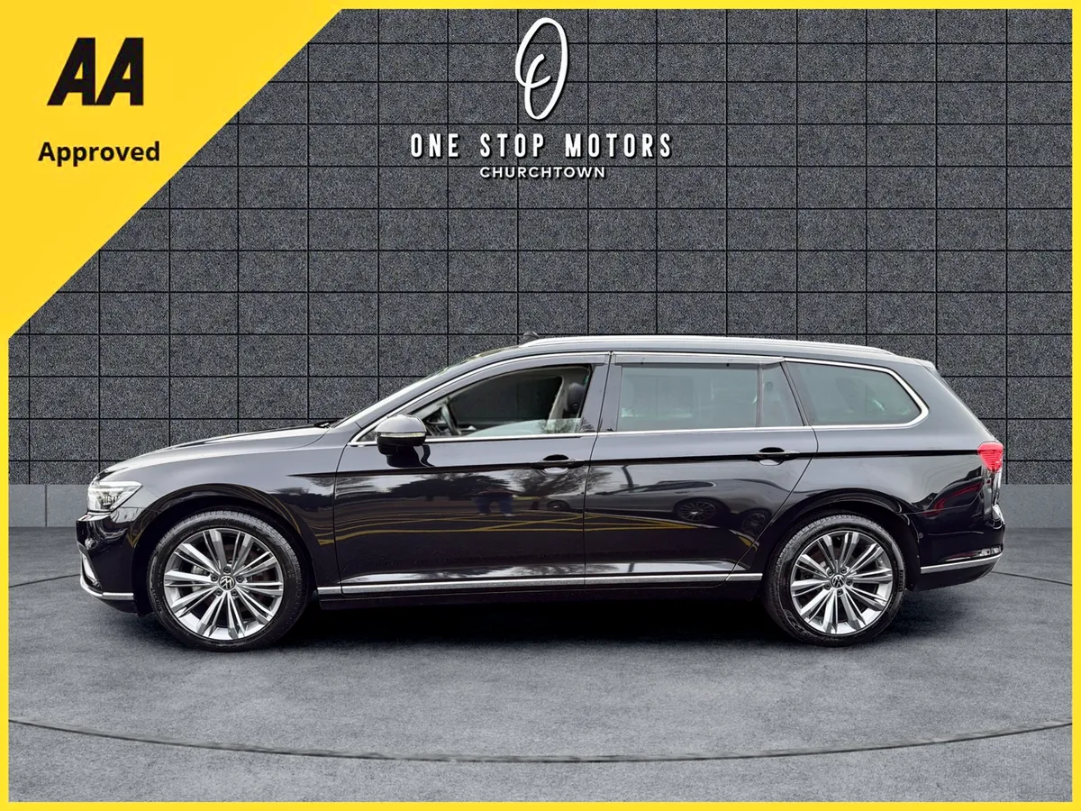 2021 VW Passat 2.0TDI *HIGHLINE/AUTO/ PANORAMIC SR - Image 2
