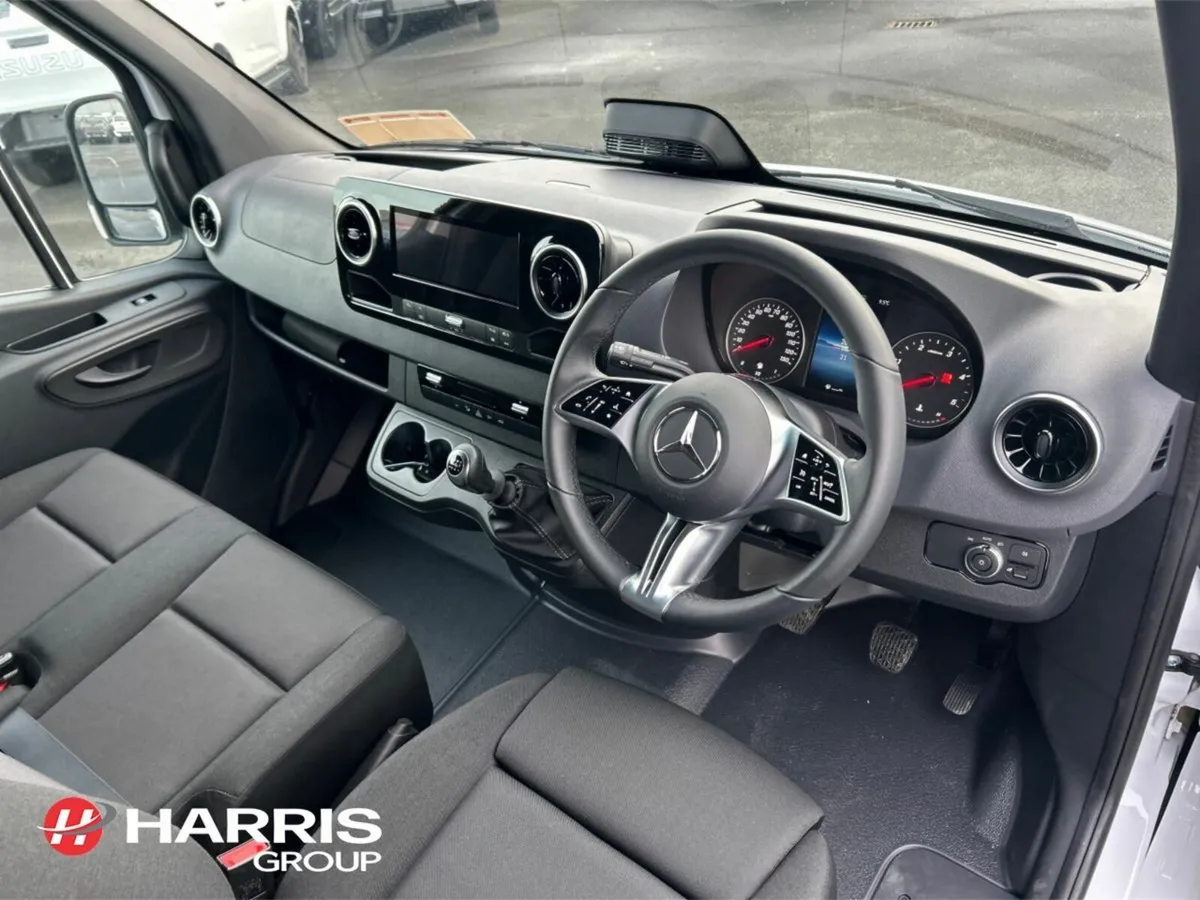 Mercedes-Benz Sprinter Sprinter 315 Select Cdi RWD - Image 3