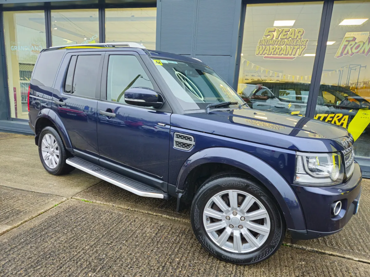 Land Rover Discovery 3.0 TDV6 - Image 3