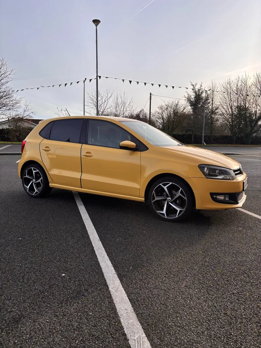 2011 Automatic 1.2 Petrol Yellow Volkswagen Polo - Image 4