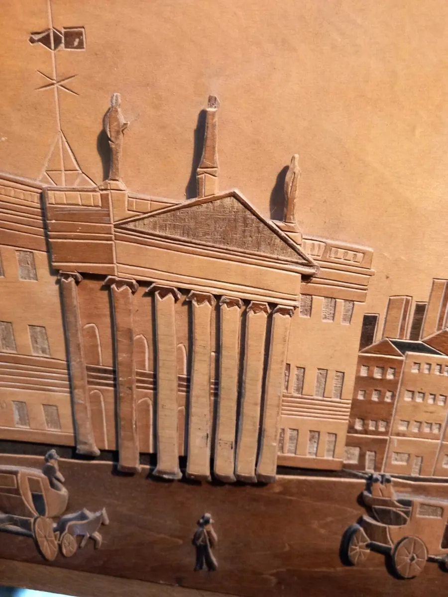 Large handmade Dublin artwork, D18 - Image 4